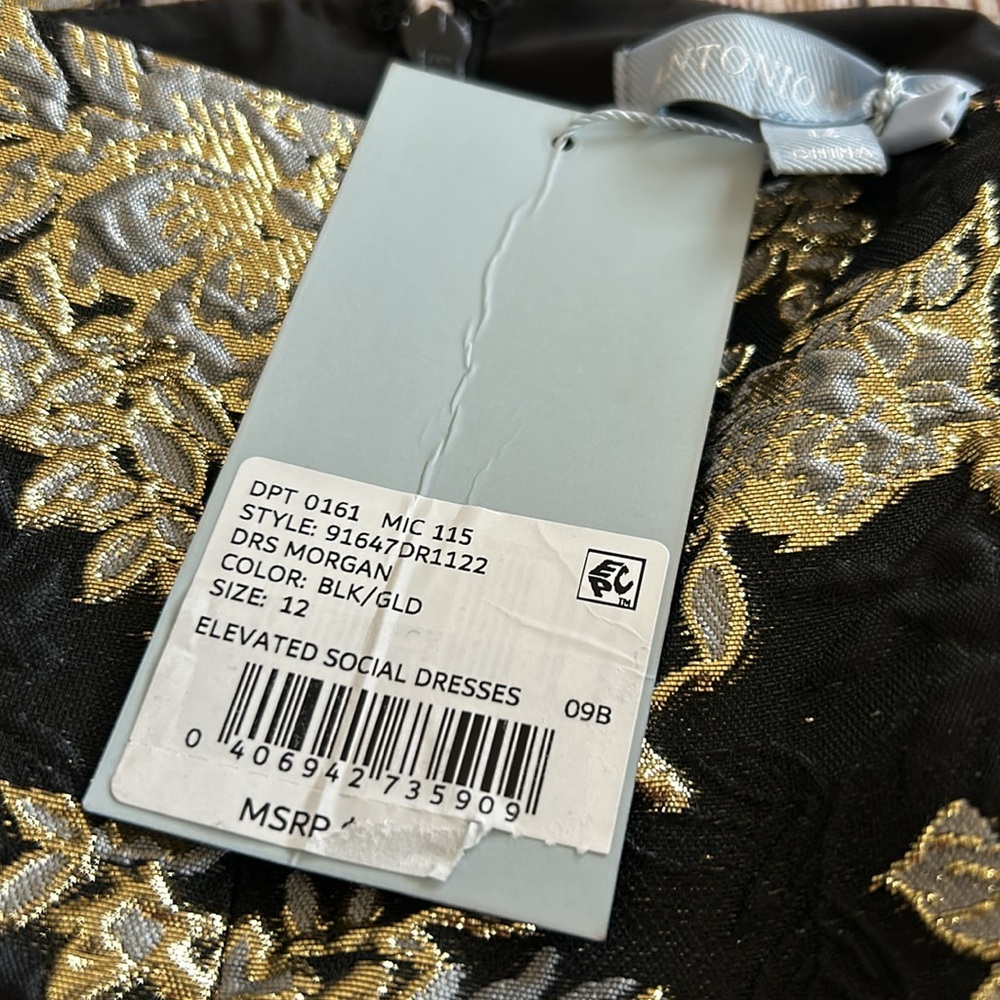 NWT Antonio Melani Morgan
Sleeveless Square Neck
Jacquard A-Line Midi Dress - Picture 14 of 16